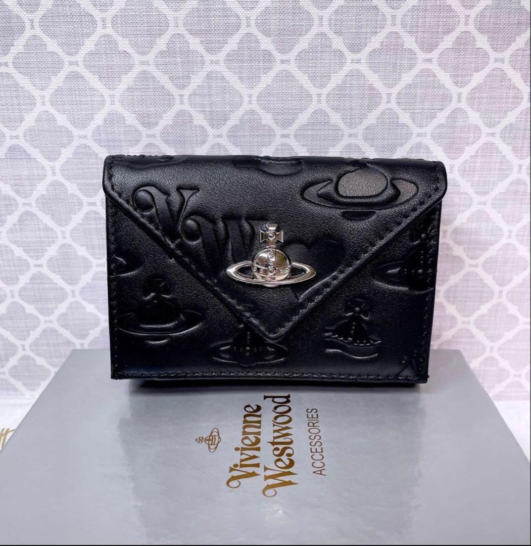 【内柄も素敵☆最新】Vivienne Westwood 三折財布 黒 マット