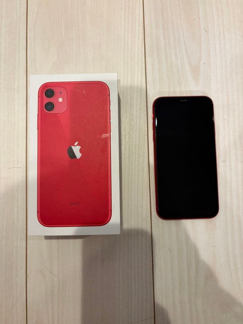Apple iPhone 11 (赤) 本体