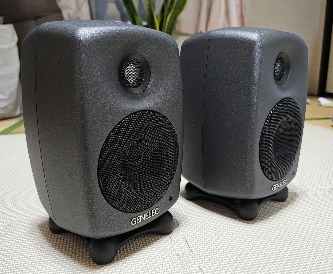 極美品 GENELEC 8020D モニタースピーカーセット