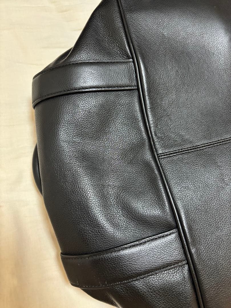 COACH 黒のレザー ボストンバッグ