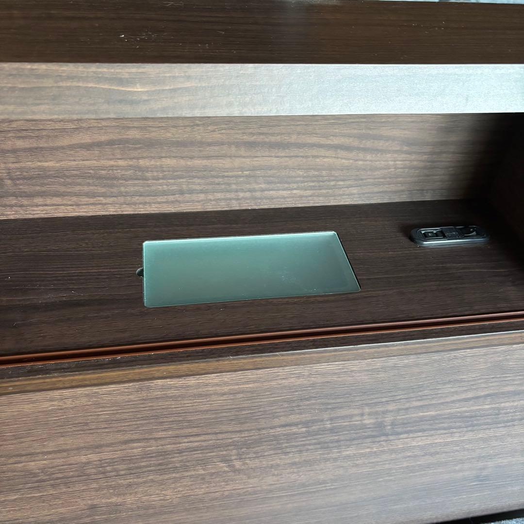 セミダブルベッドフレーム(コンセント・ライト付き)