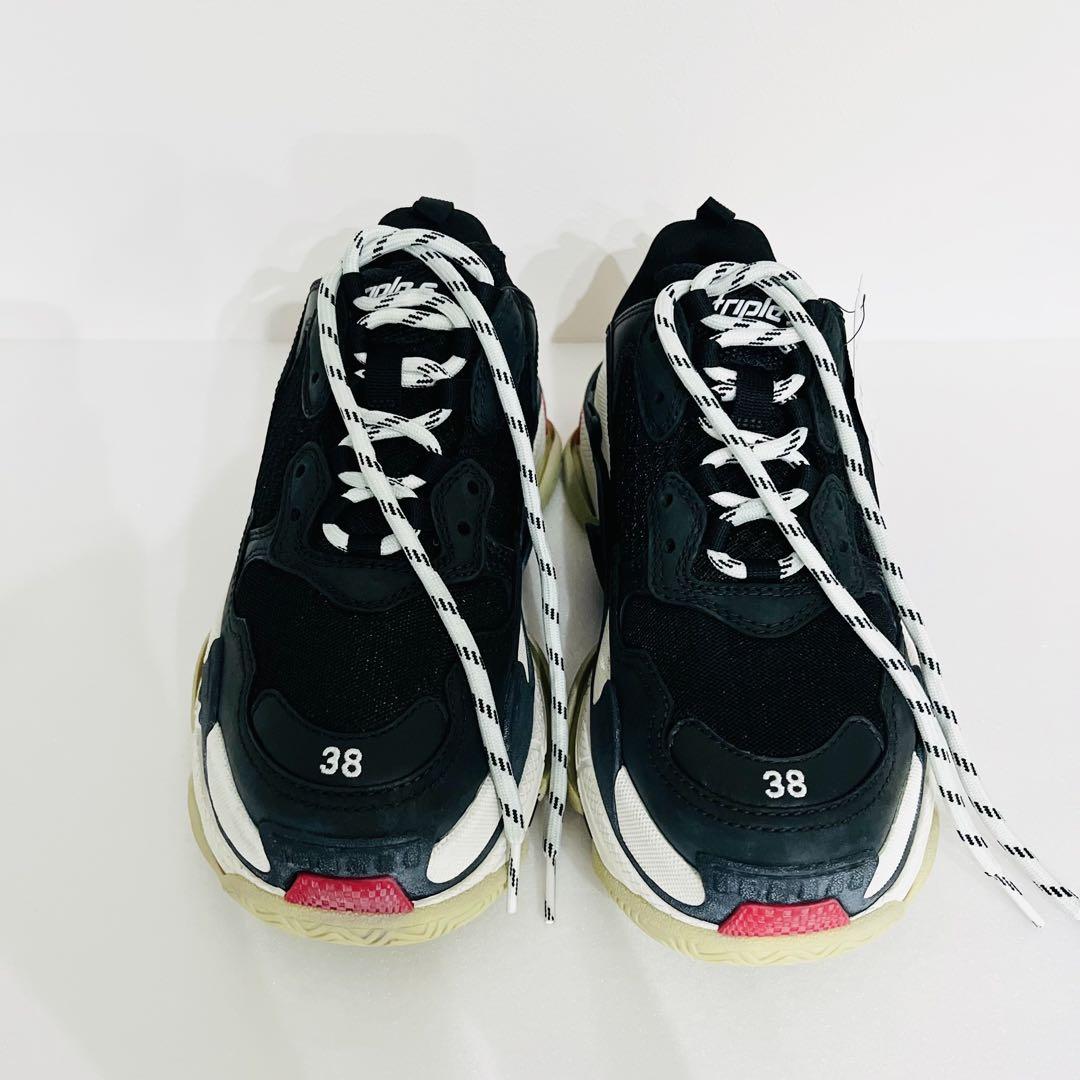 未使用級　BALENCIAGA TRIPLE S WOMEN 38 黒　赤