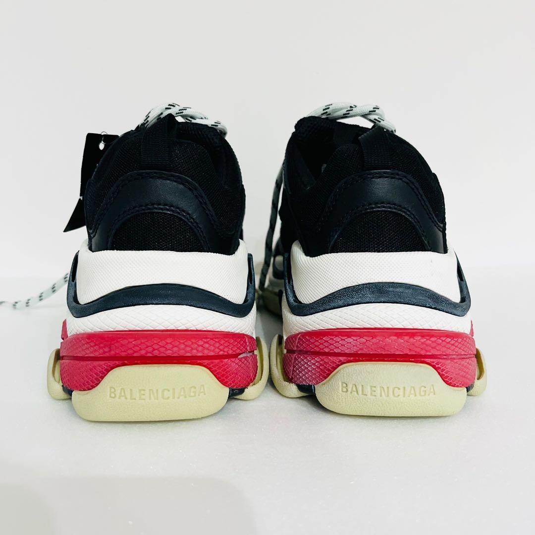 未使用級　BALENCIAGA TRIPLE S WOMEN 38 黒　赤