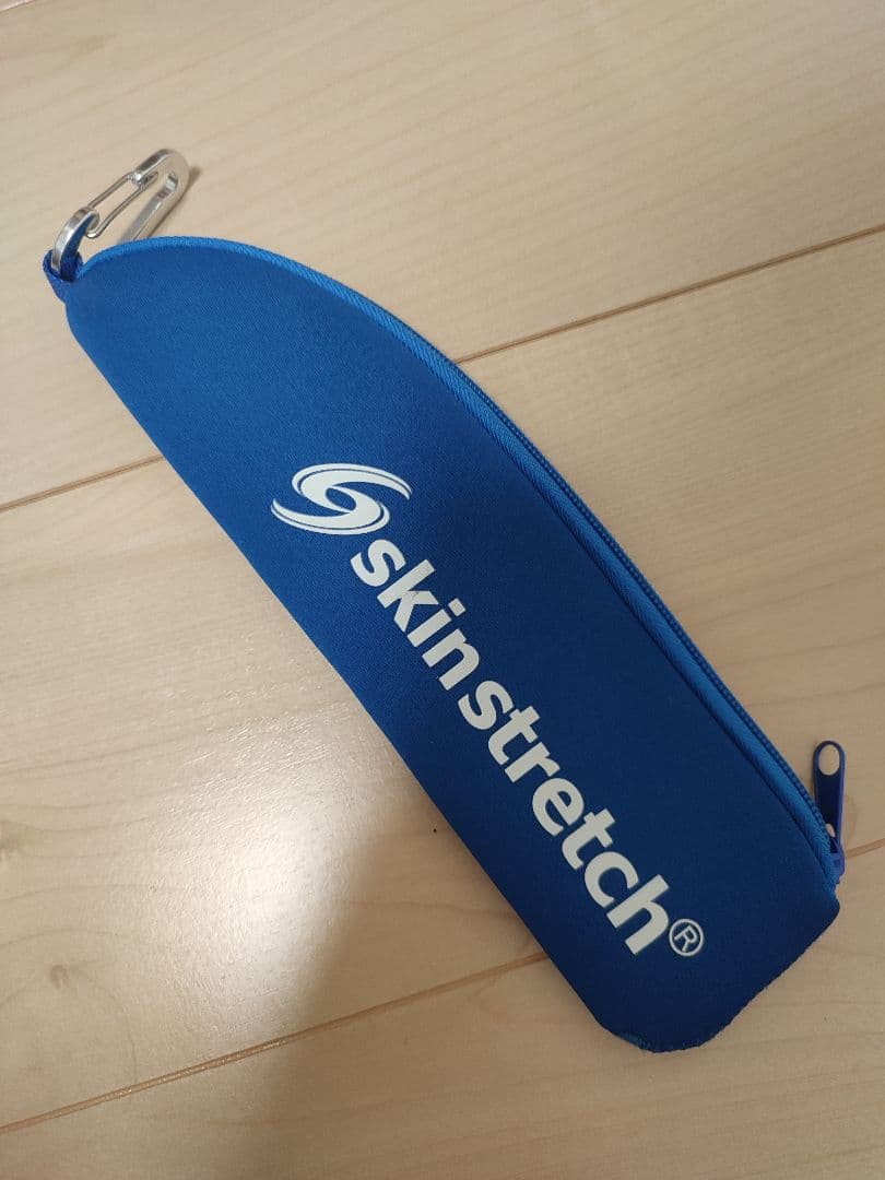 skin stretch スキンストレッチ　ドルフィン　専用ケース付き