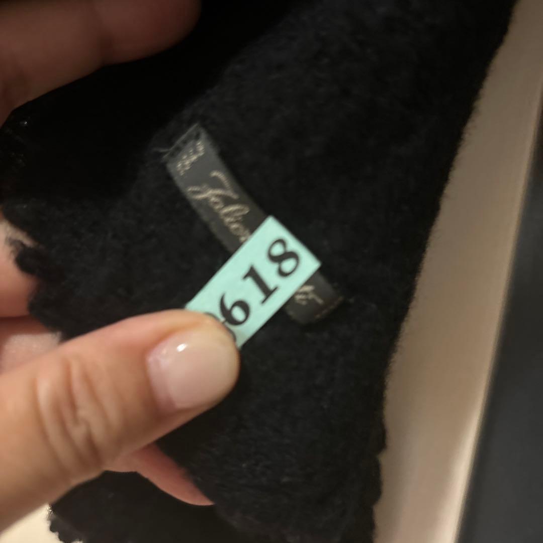 ファリエロサルティ　黒 マフラー　クリーニング済み