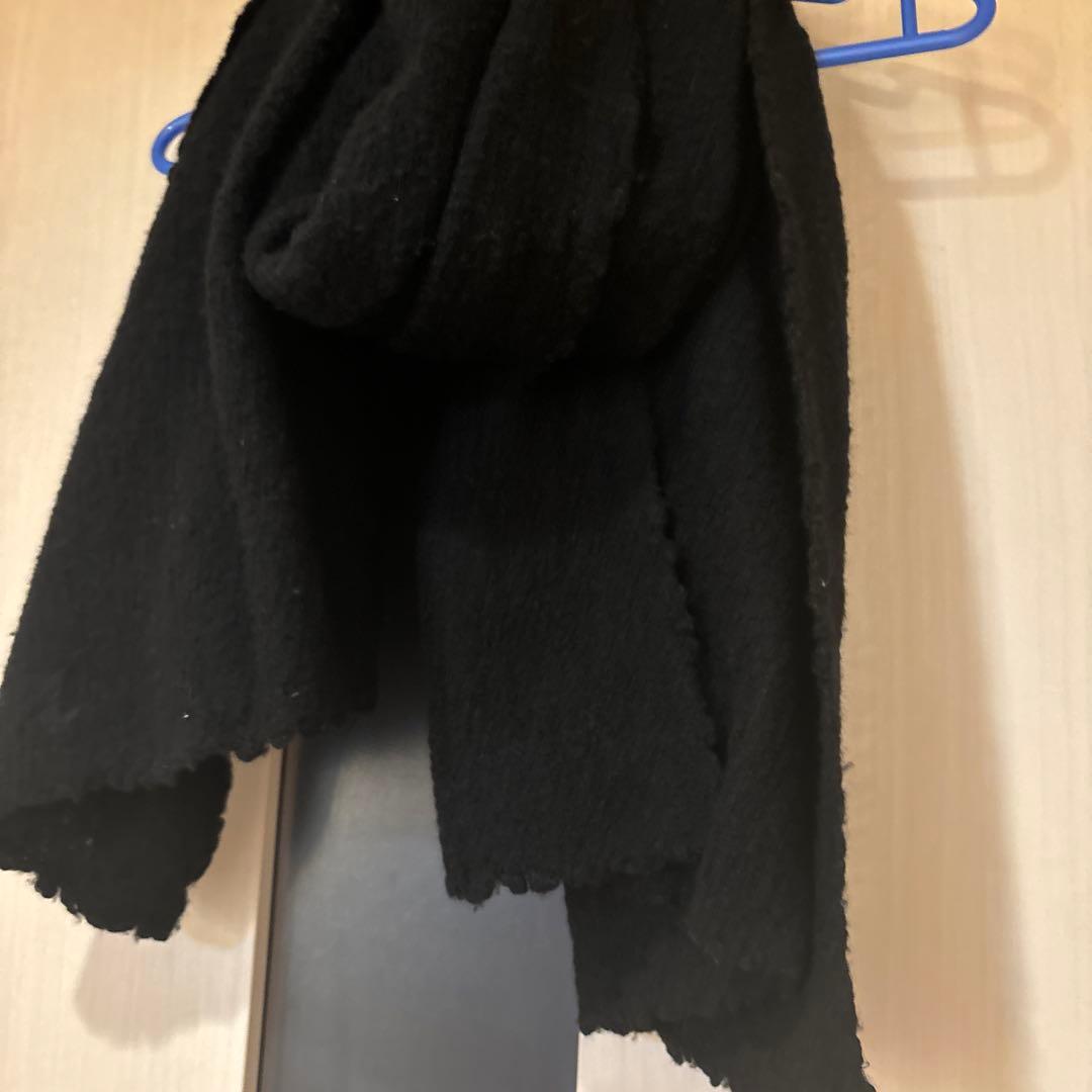 ファリエロサルティ　黒 マフラー　クリーニング済み