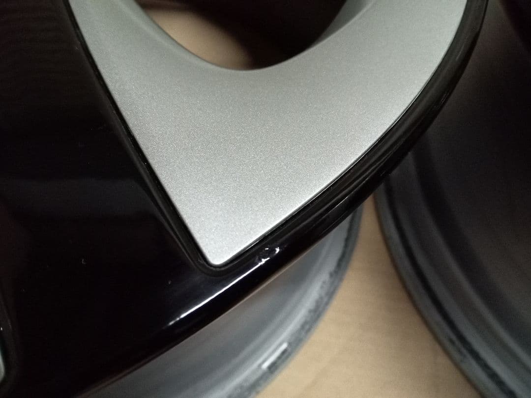 ５０系プリウス純正ホイール