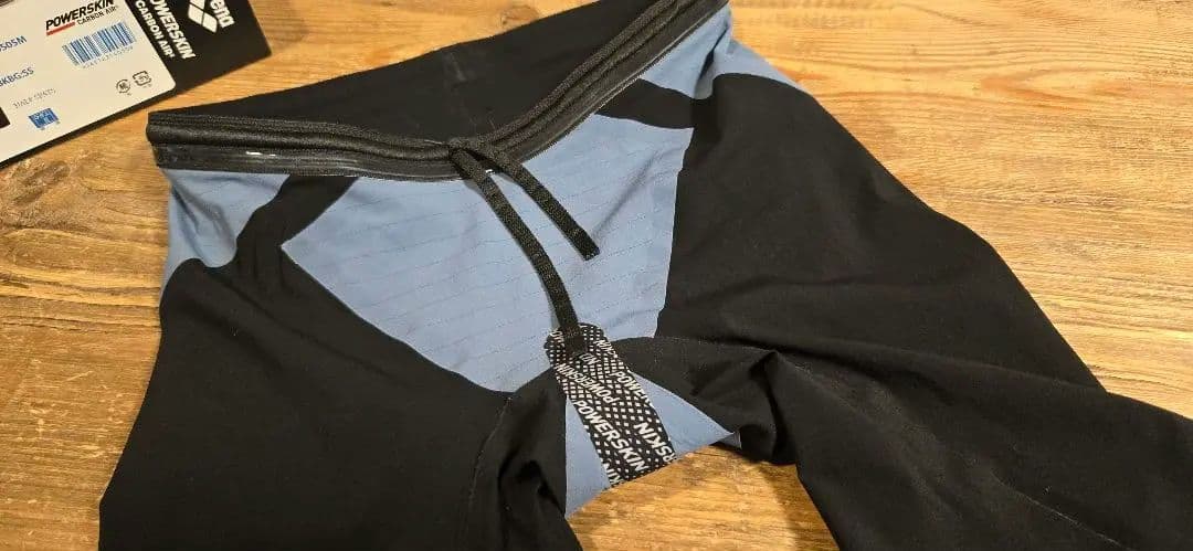 arena Carbon Air 2 SSサイズ ブラック 競泳水着