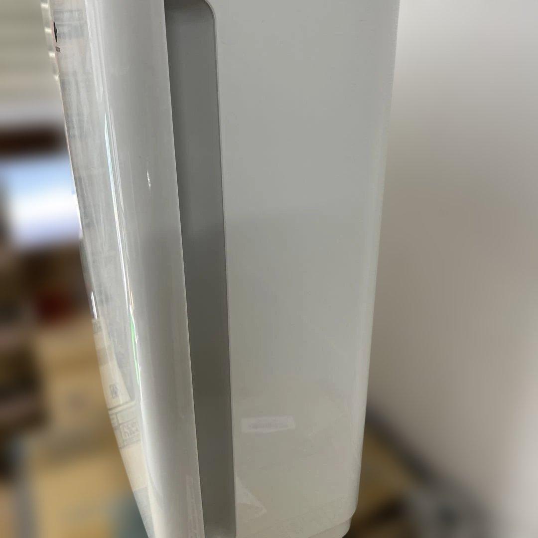 パナソニックF-PXW60 空気清浄機　24年製
