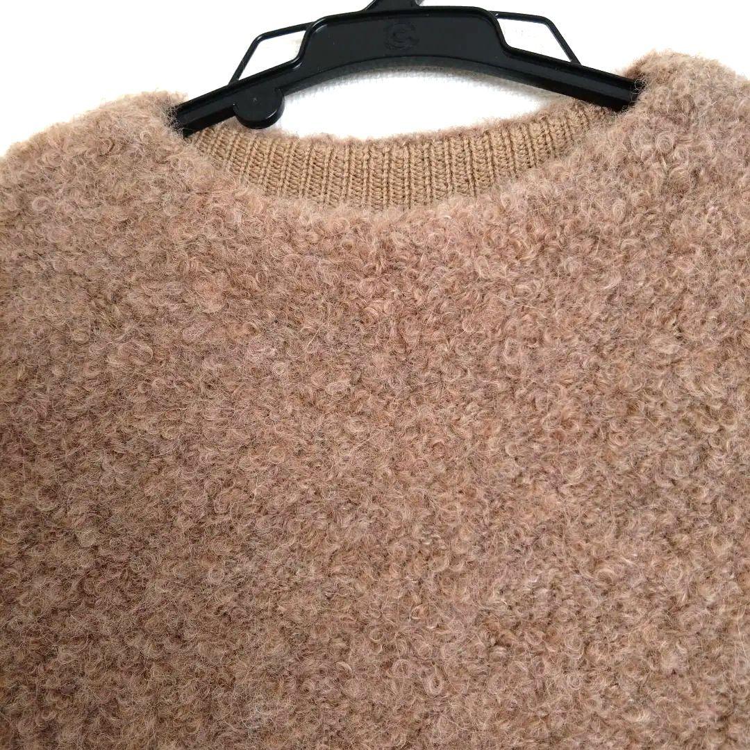 ⬛パラスパレスベージュ フワフワニットベスト 2024年