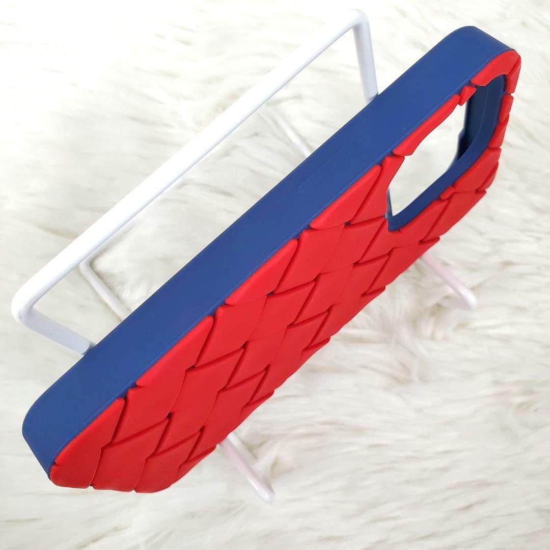 美品 ボッテガヴェネタ iPhoneケース イントレチャート 14Pro 希少