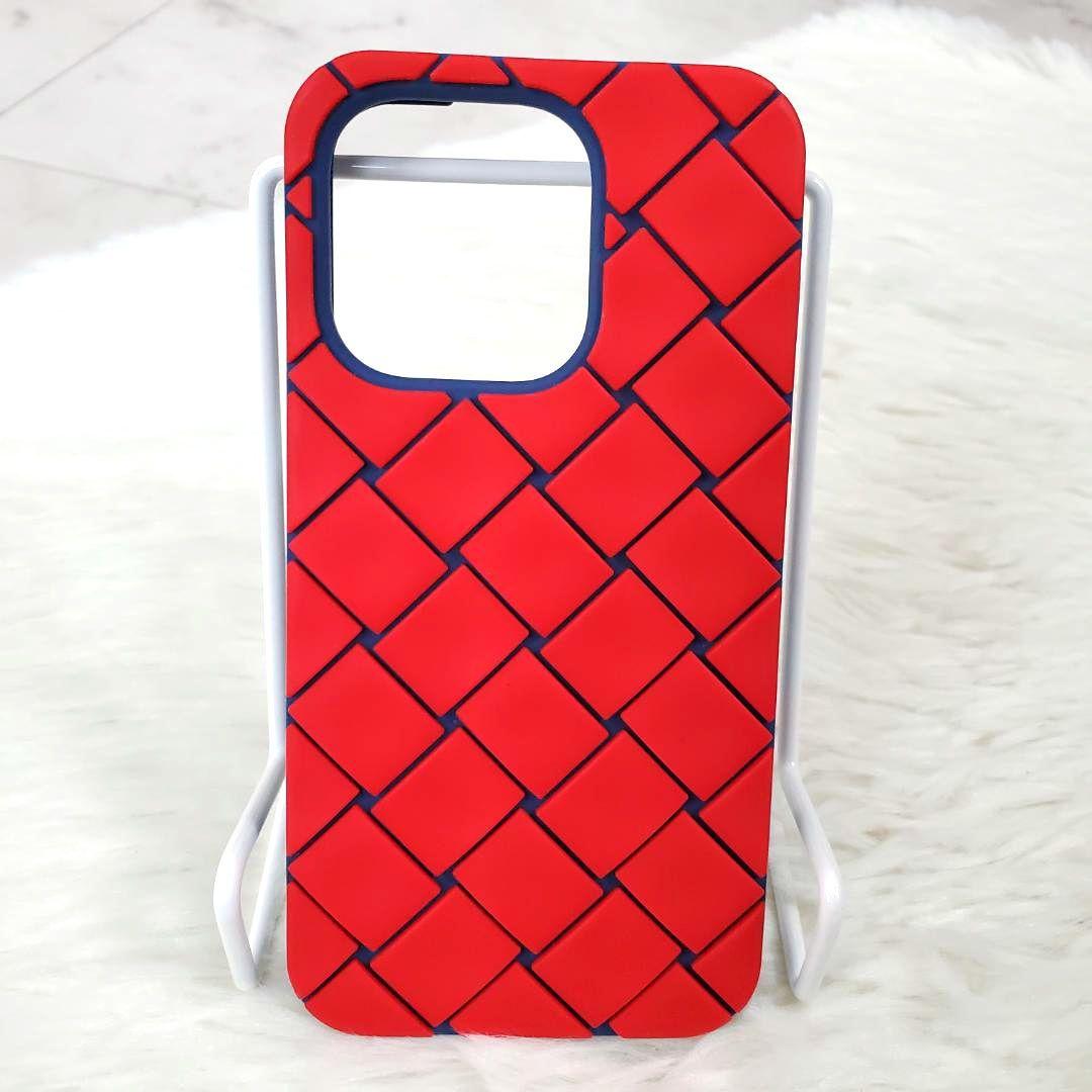 美品 ボッテガヴェネタ iPhoneケース イントレチャート 14Pro 希少