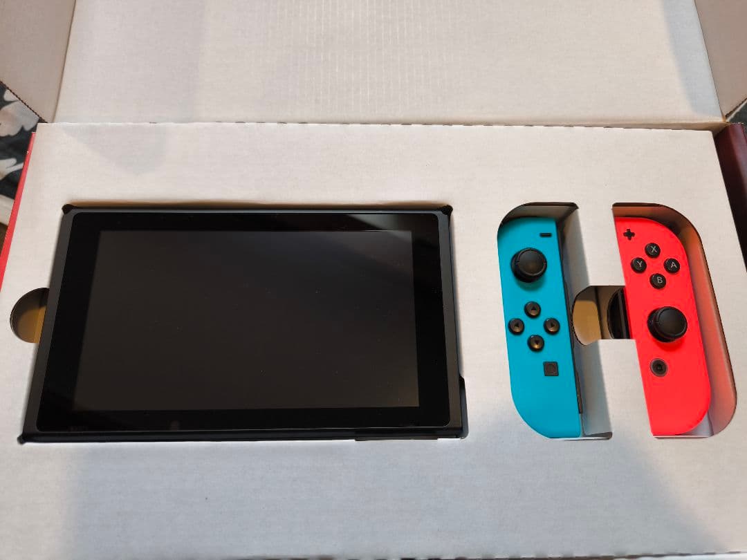 Nintendo Switch 青/赤 ジョイコン 本体 超美品