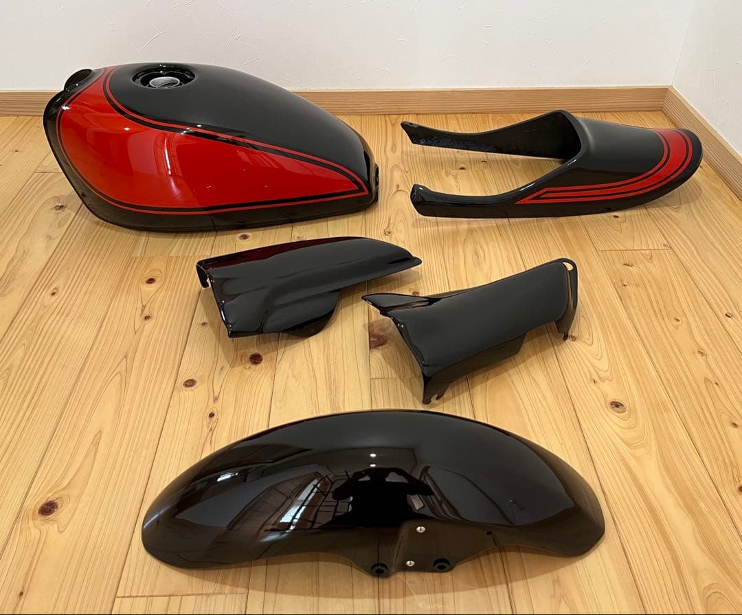 ゼファー400 火の玉 　外装セット　塗装品　ゼファーカイ　カワサキ