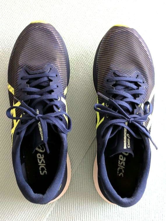 アシックス asics マジックスピード3 28.0cm ワイドです。