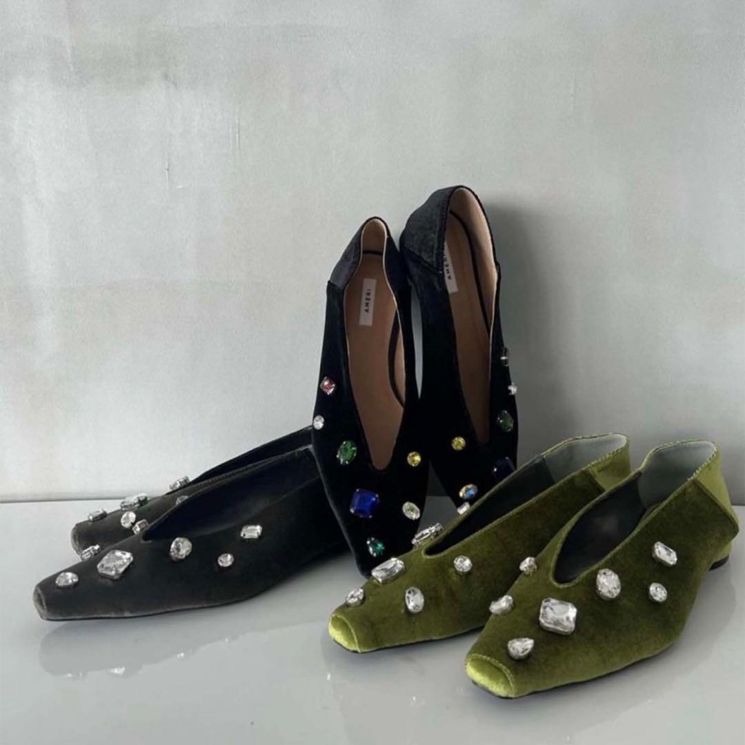 AMERI アメリヴィンテージ　ビジュー　フラットシューズ　ベロア　黒　完売品