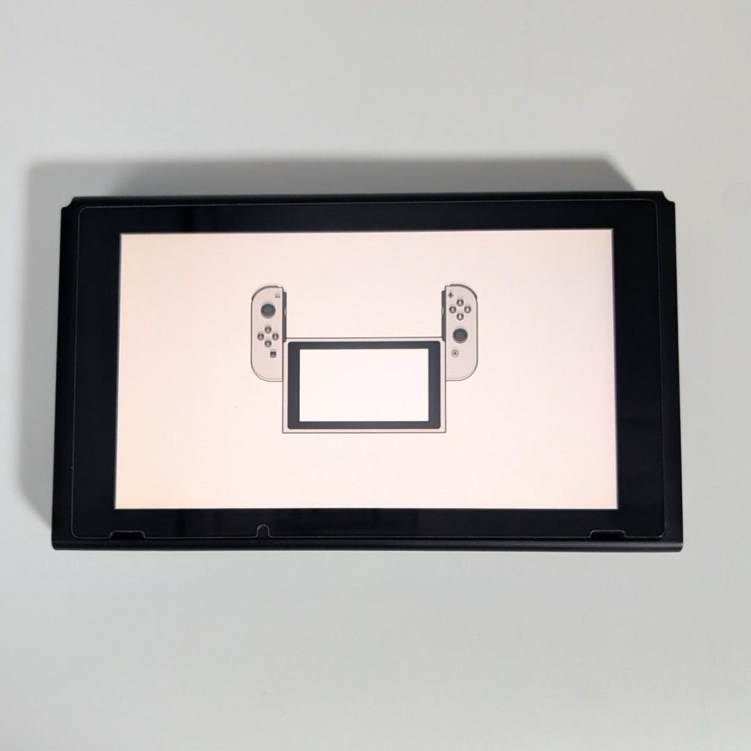 【美品】Nintendo Switch 本体のみ 2018年