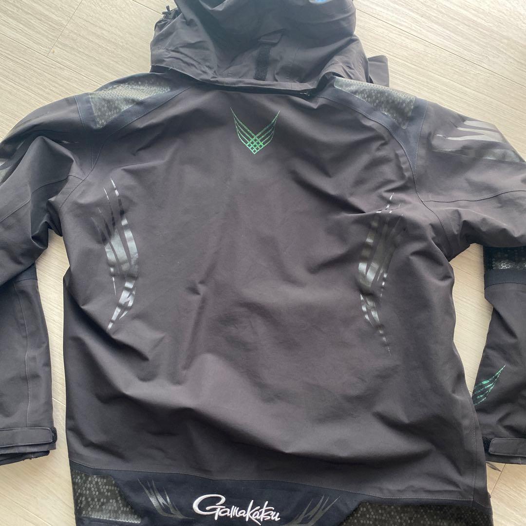 がまかつ　ゴアテックス　レインスーツ