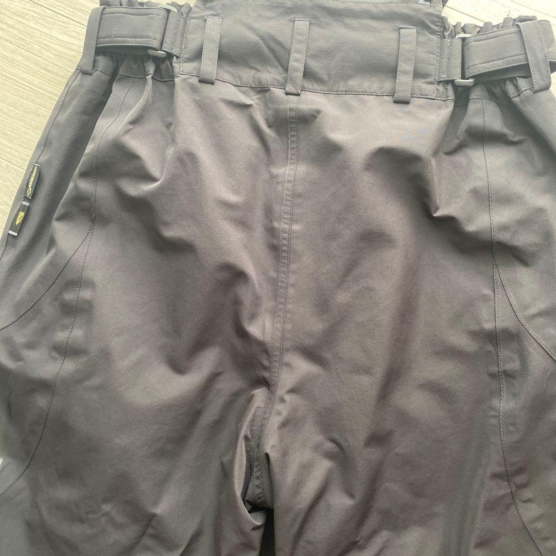 がまかつ　ゴアテックス　レインスーツ