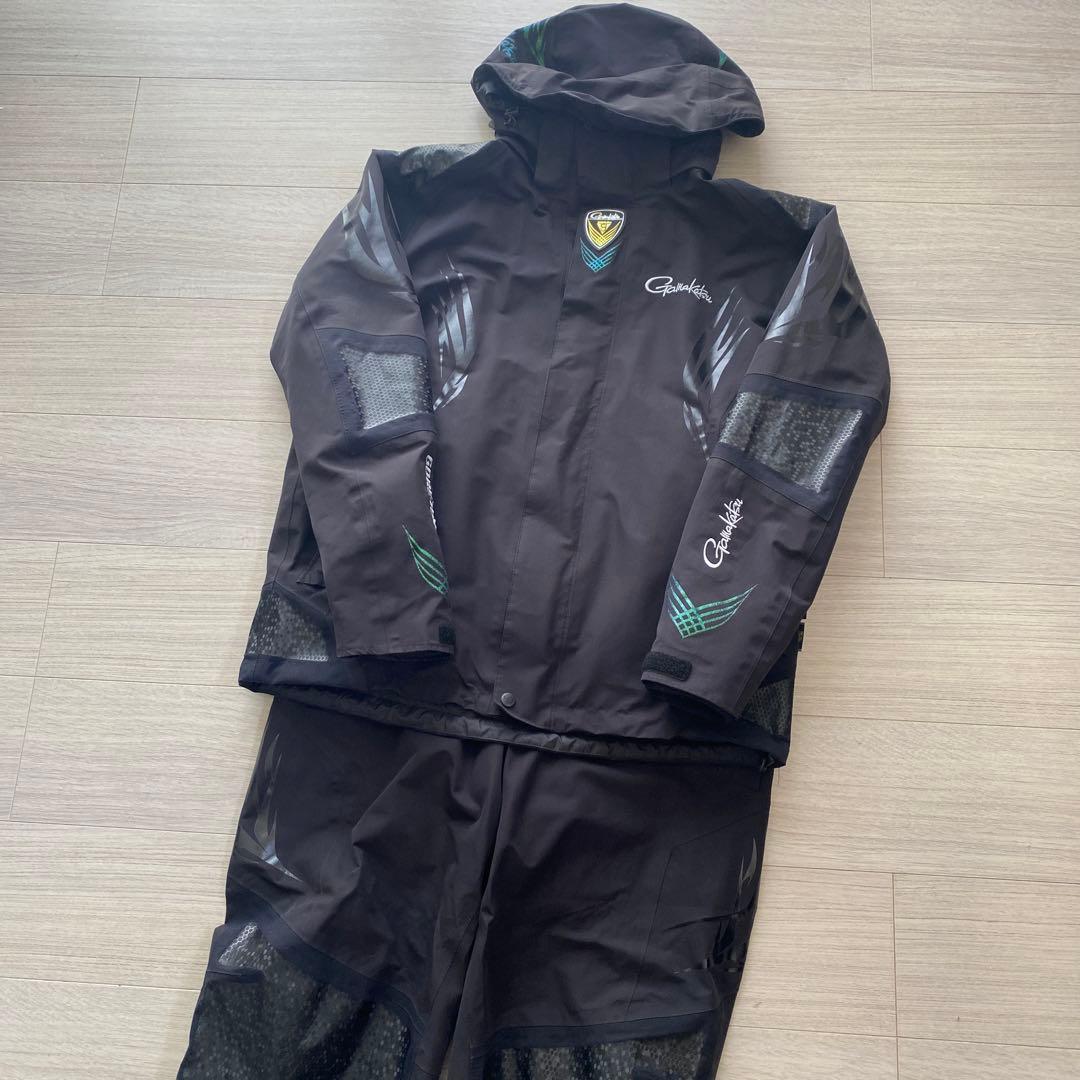 がまかつ　ゴアテックス　レインスーツ