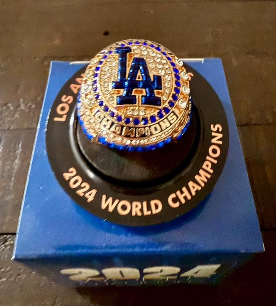 【非売品・限定品】Dodgersアレックス・ベシア 2024チャンピオンリング