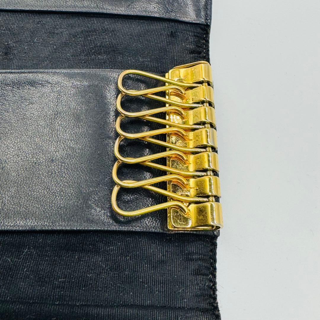 シャネル COCOキャビアスキン 6連キーケース 黒