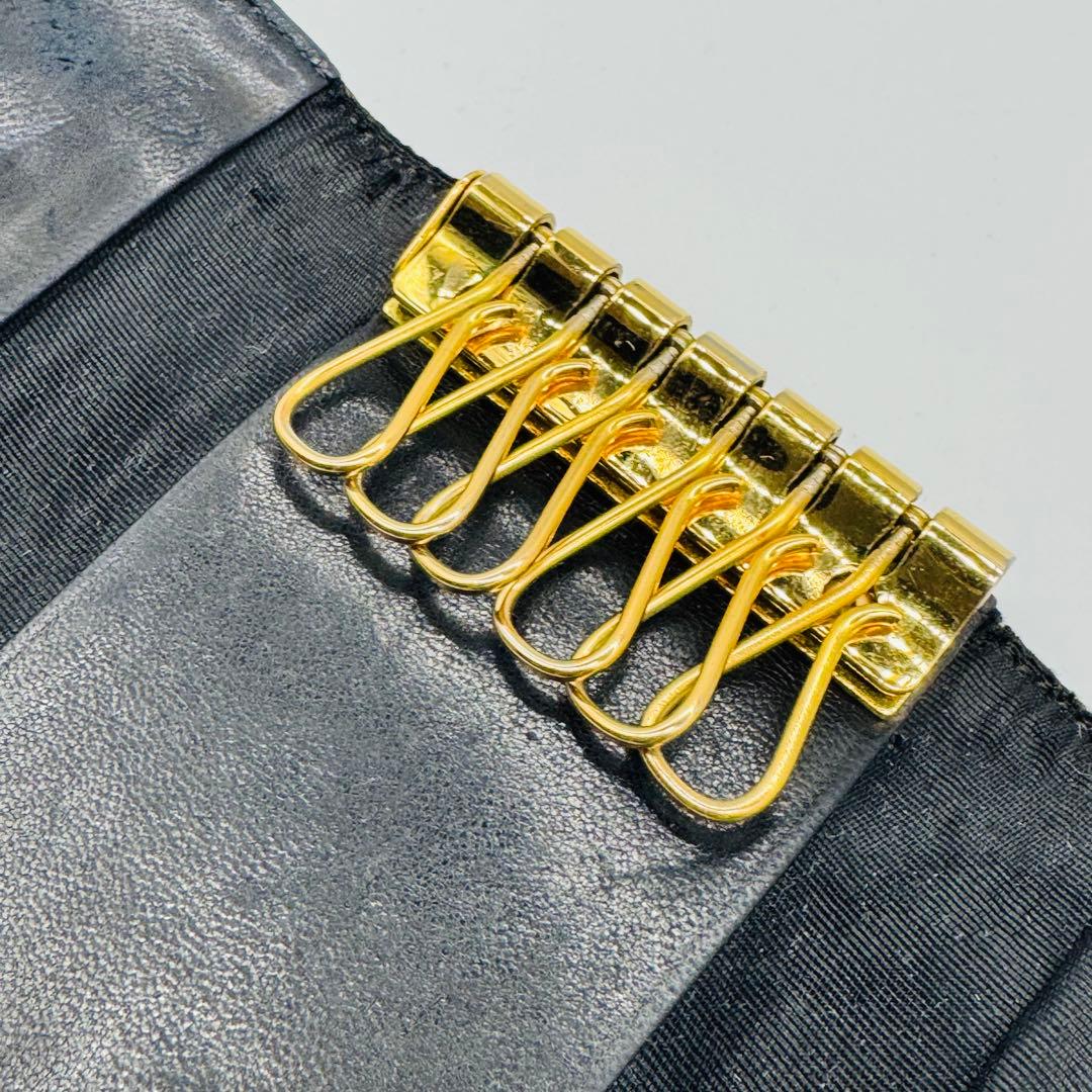 シャネル COCOキャビアスキン 6連キーケース 黒