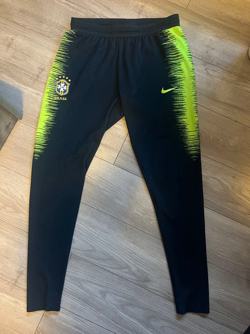 激レア ナイキ ブラジル代表 VaporKnit ヴェイパーニットパンツ M