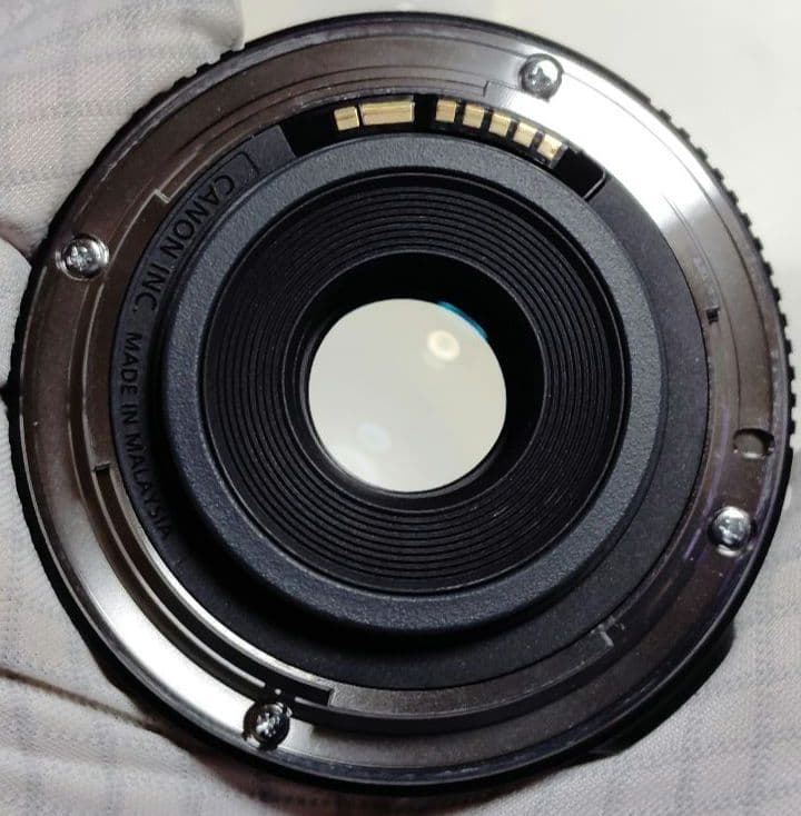 Canon EF-S24mm F2.8 STM パンケーキレンズ