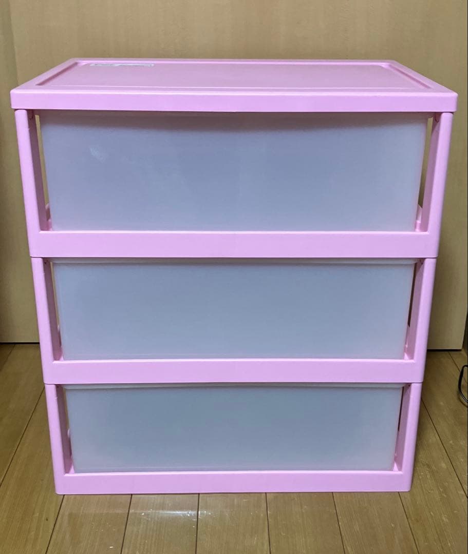 ハローキティ　3段チェスト　アイリスオオヤマ