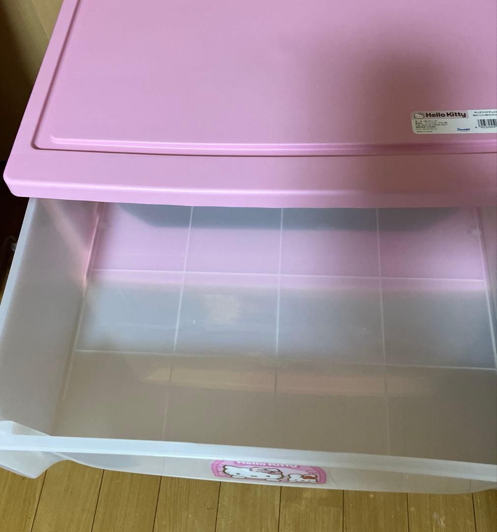 ハローキティ　3段チェスト　アイリスオオヤマ