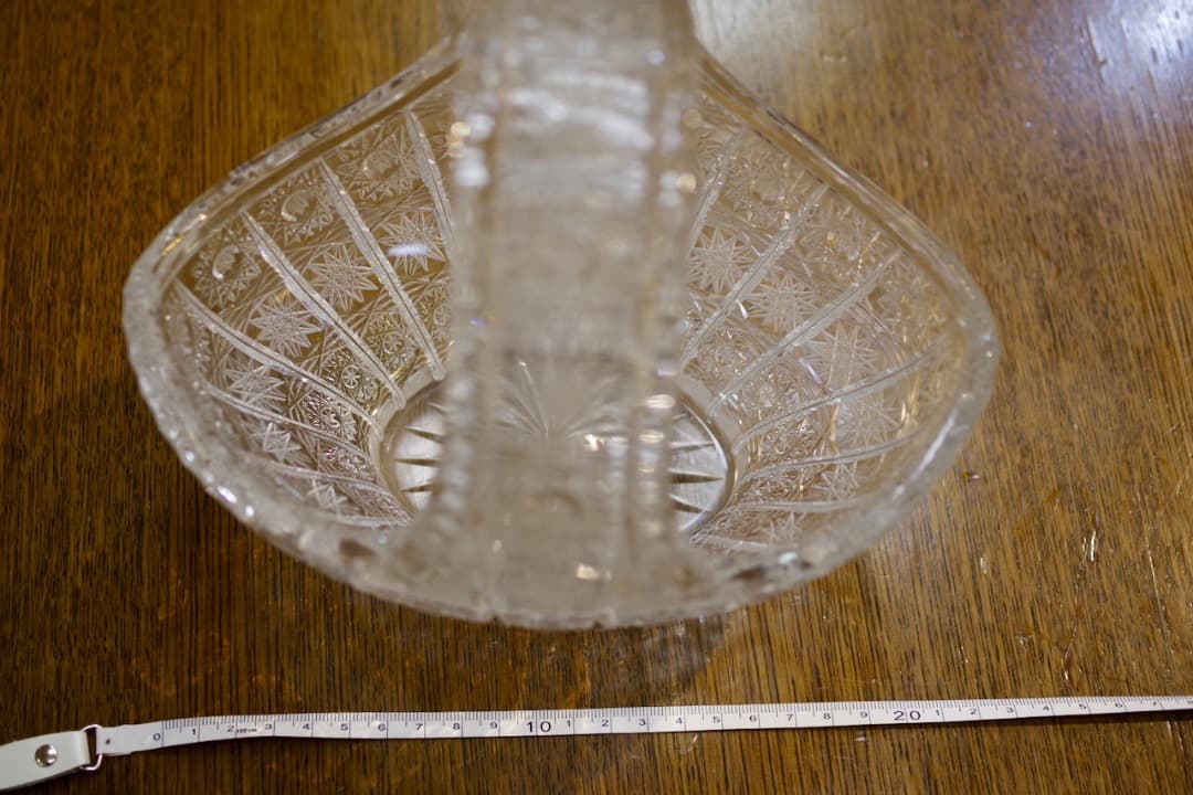 ボヘミアングラスのバスケットと灰皿（クリスタルガラス2個セット）