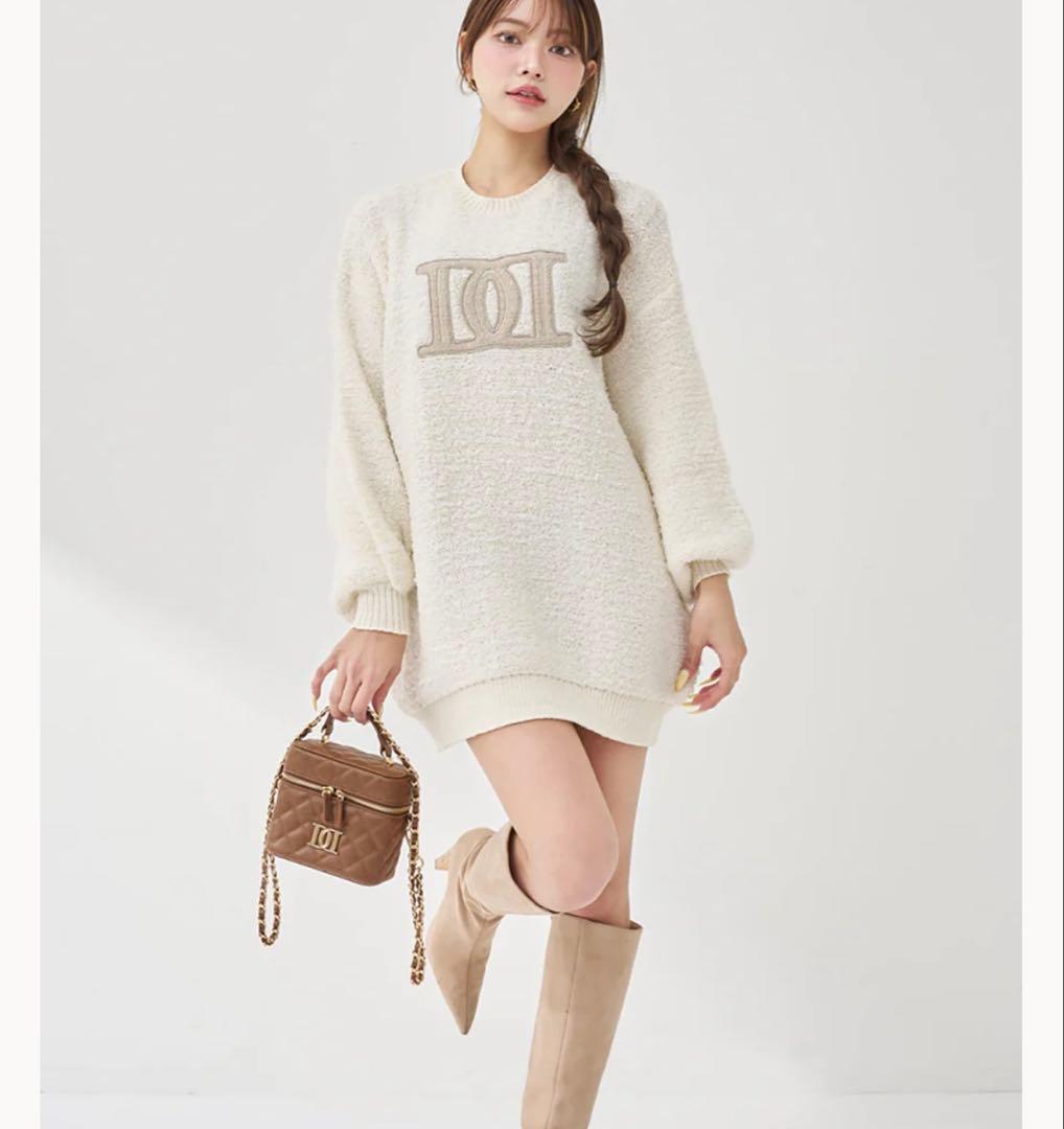 ダーリッチ　DDロゴツイードニットプルオーバー　WHT