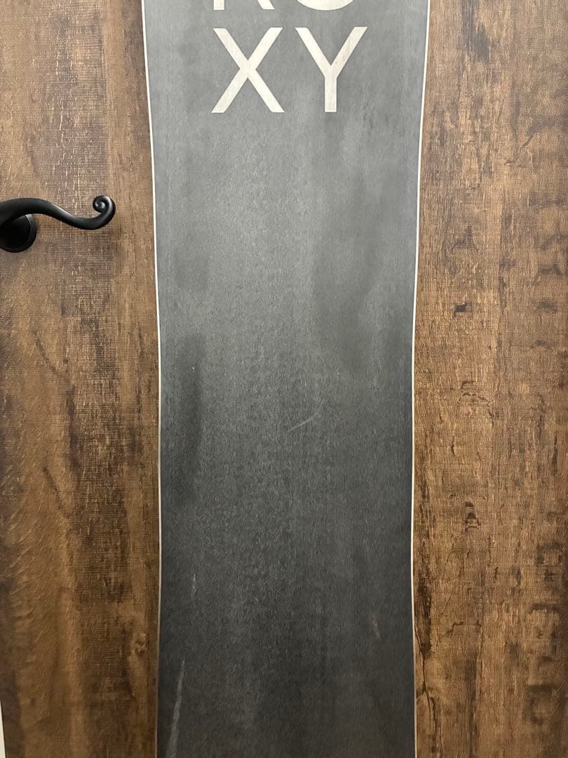 美品 ROXY XOXO 142cm ロキシー スノーボード 板 ボード