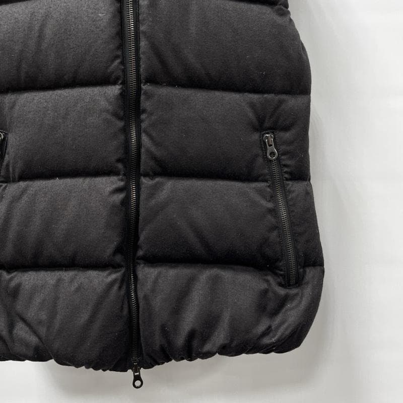 デュベティカ×チェルッティ/アリステオ/カシミヤブレンド/フーデッドダウンベスト