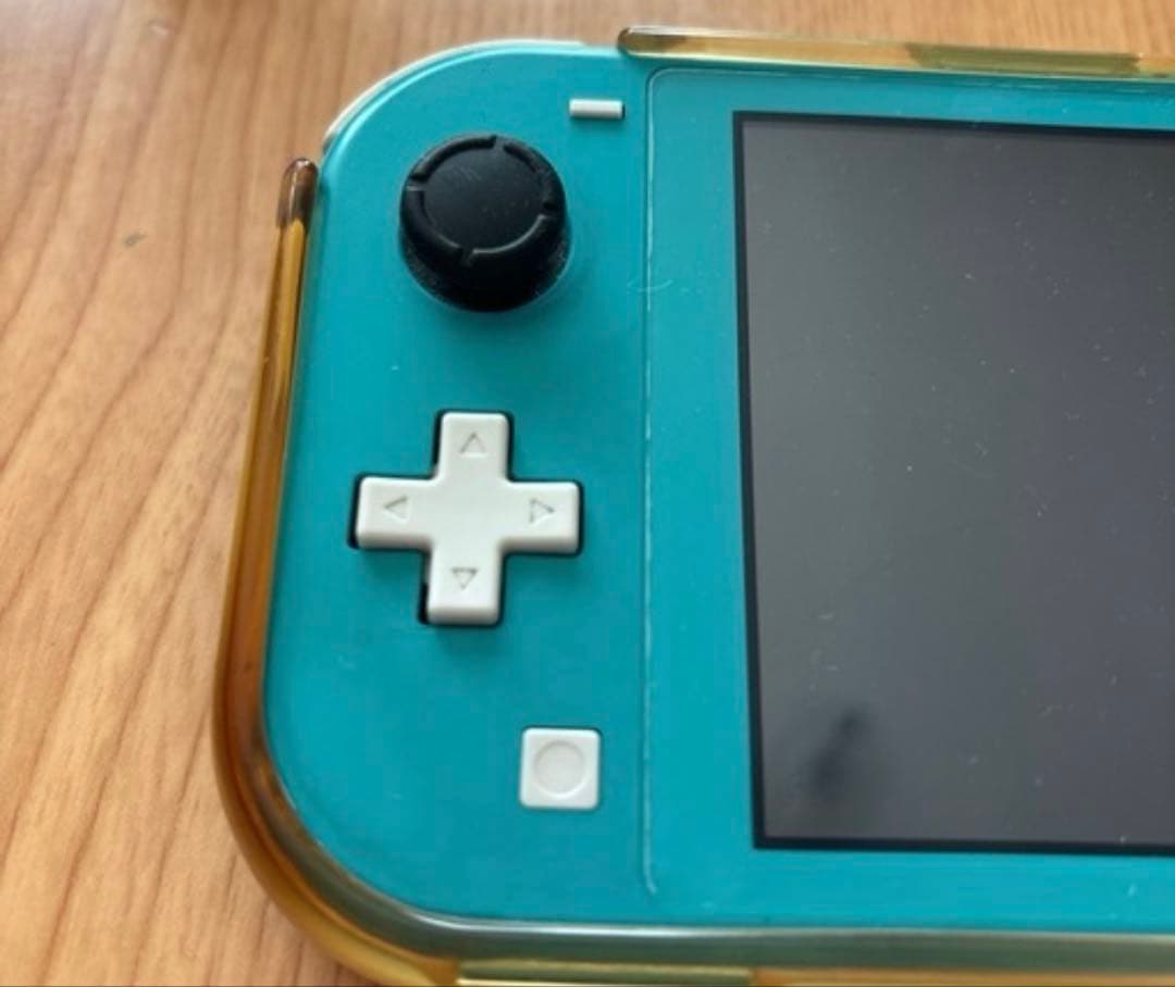 ニンテンドーSwitchライト　ターコイズ