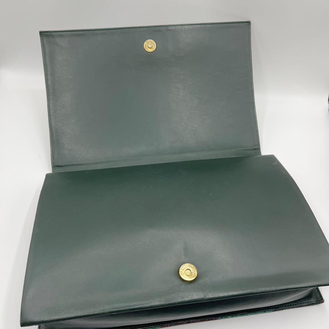 【美品】イヴ・サンローラン　クラッチバッグ　パイソン　マルチカラー　グリーン