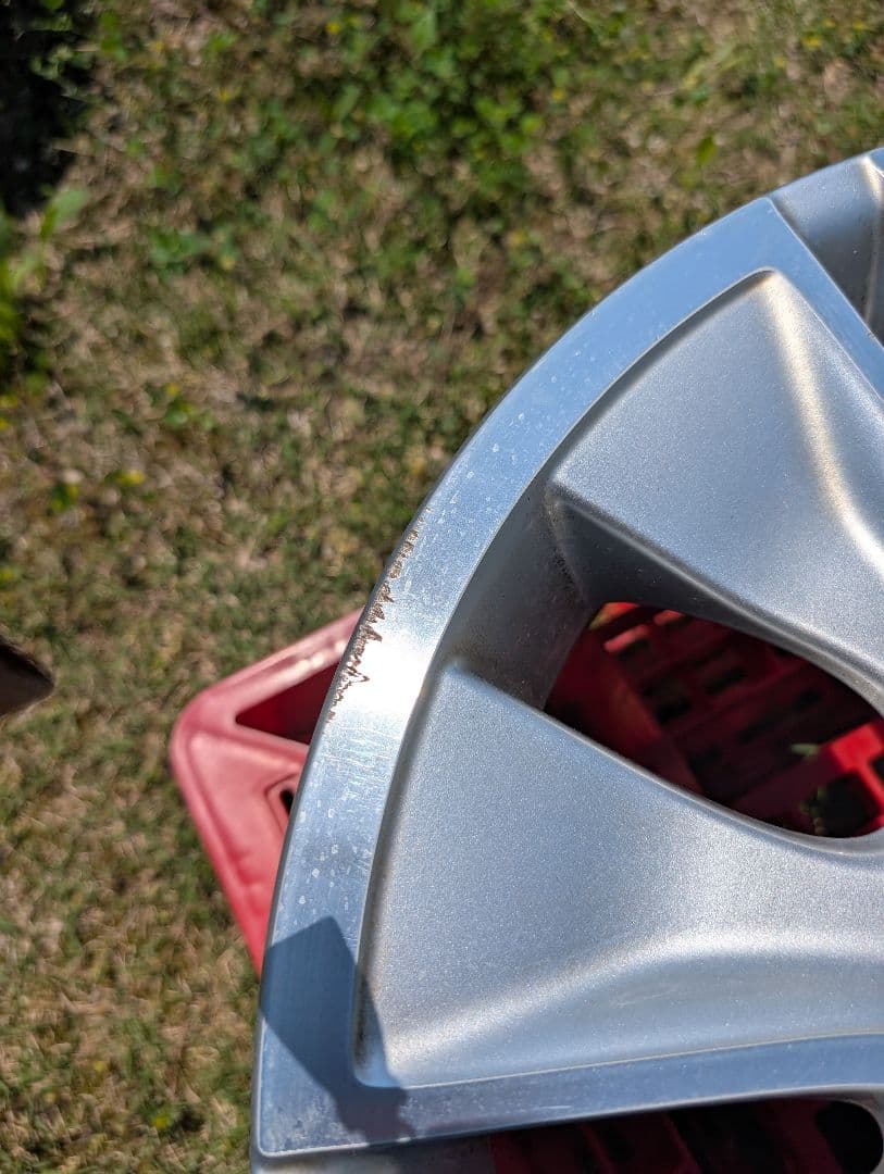 ①【USED】ミニクーパーS カムデン純正ホイール MINI　4本セットの2本