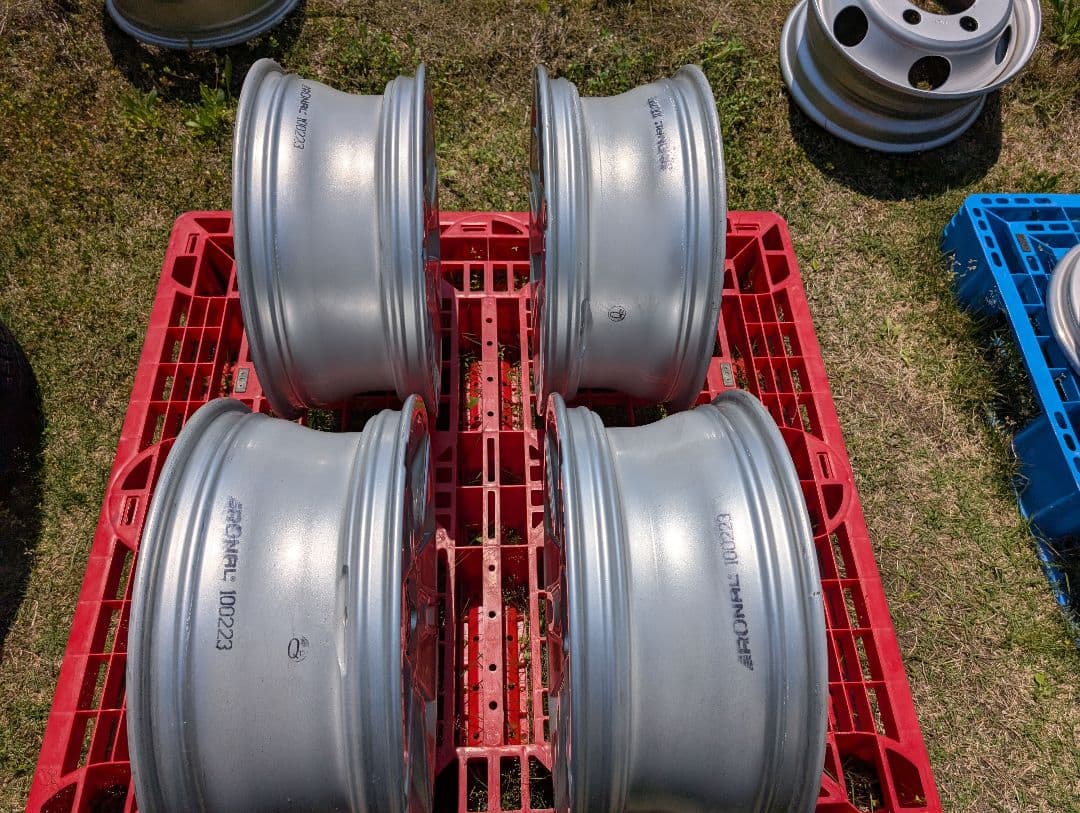 ①【USED】ミニクーパーS カムデン純正ホイール MINI　4本セットの2本