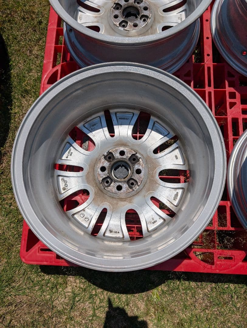 ①【USED】ミニクーパーS カムデン純正ホイール MINI　4本セットの2本