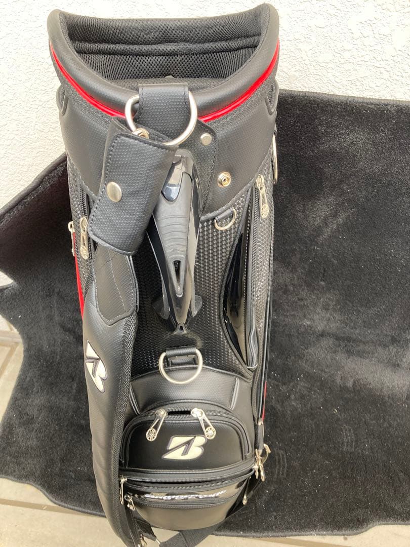 BRIDGESTONE キャディバッグ 黒/赤/カーボン調ツアーレプリカモデル