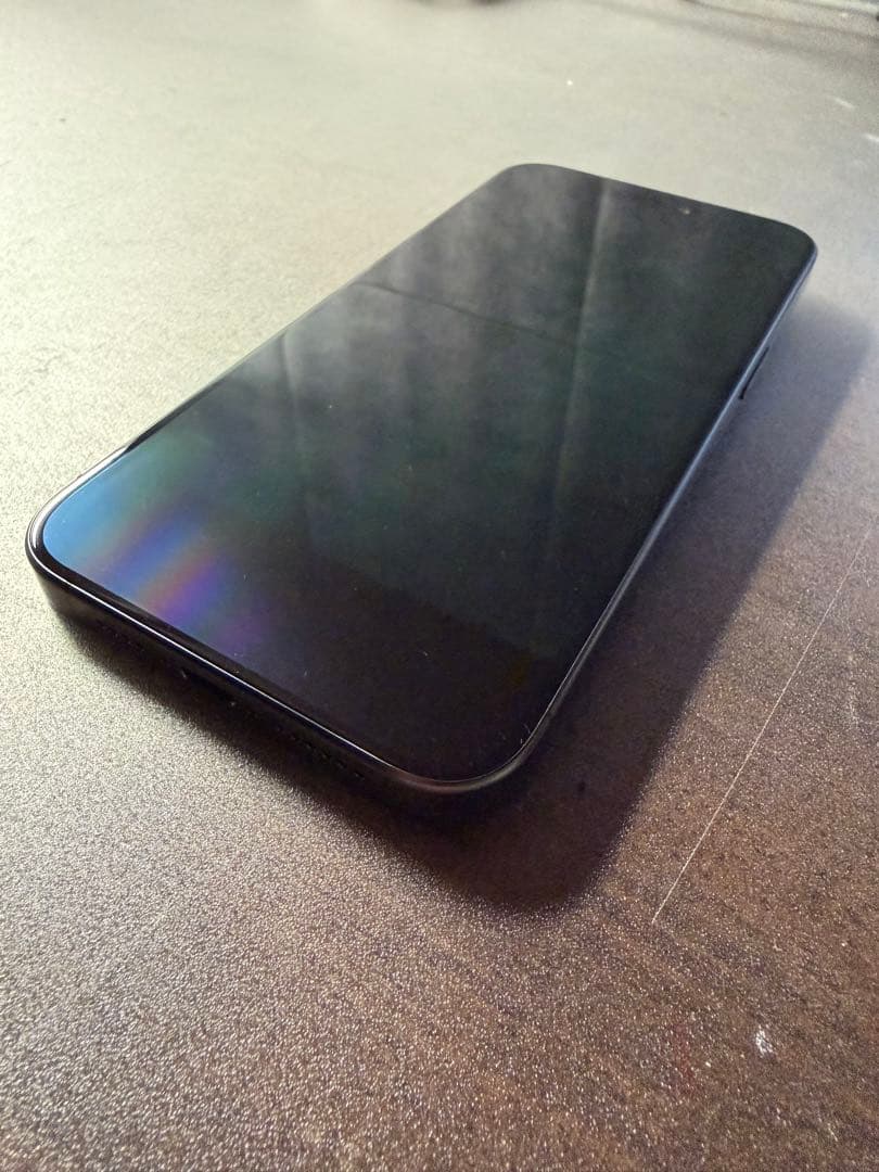 【極美品】iPhone 15 Pro Max ブラックチタニウム