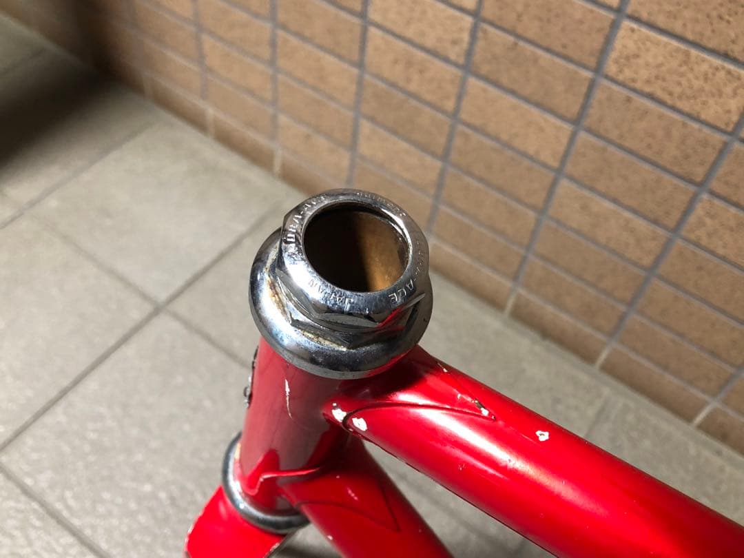 BRIDGESTONE 赤 ピストフレーム