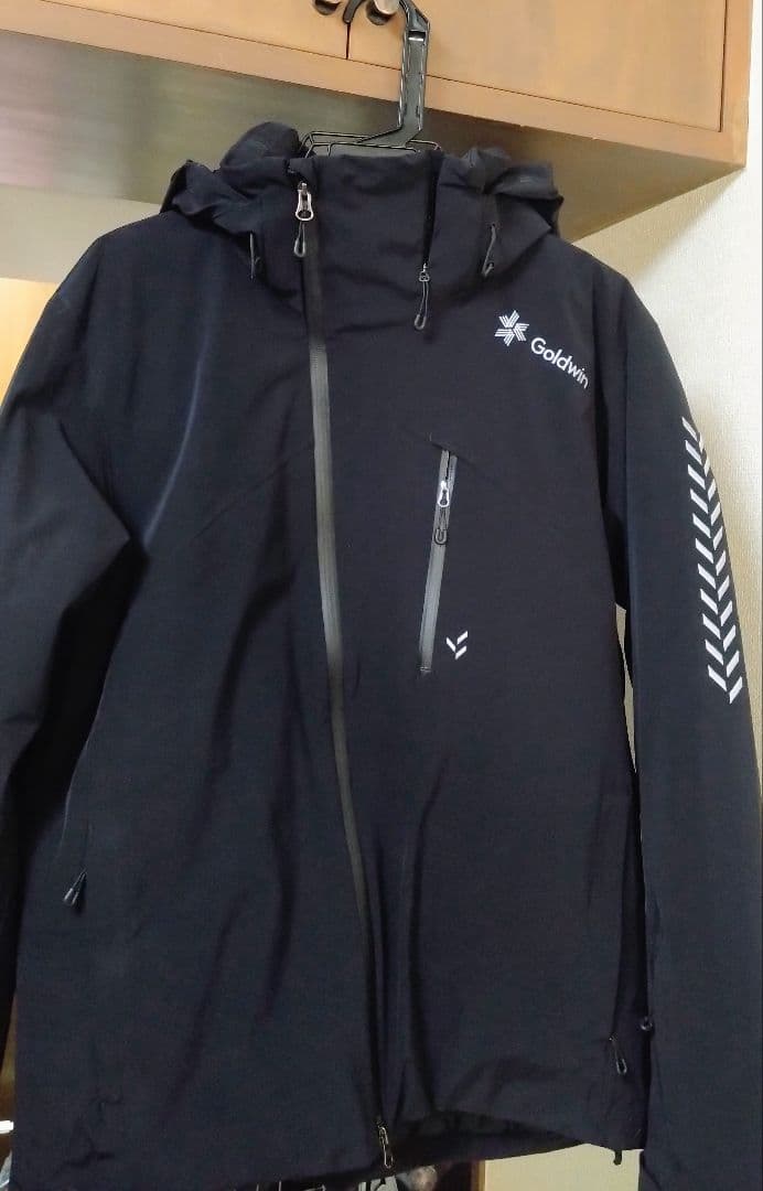Goldwin スキーウェア