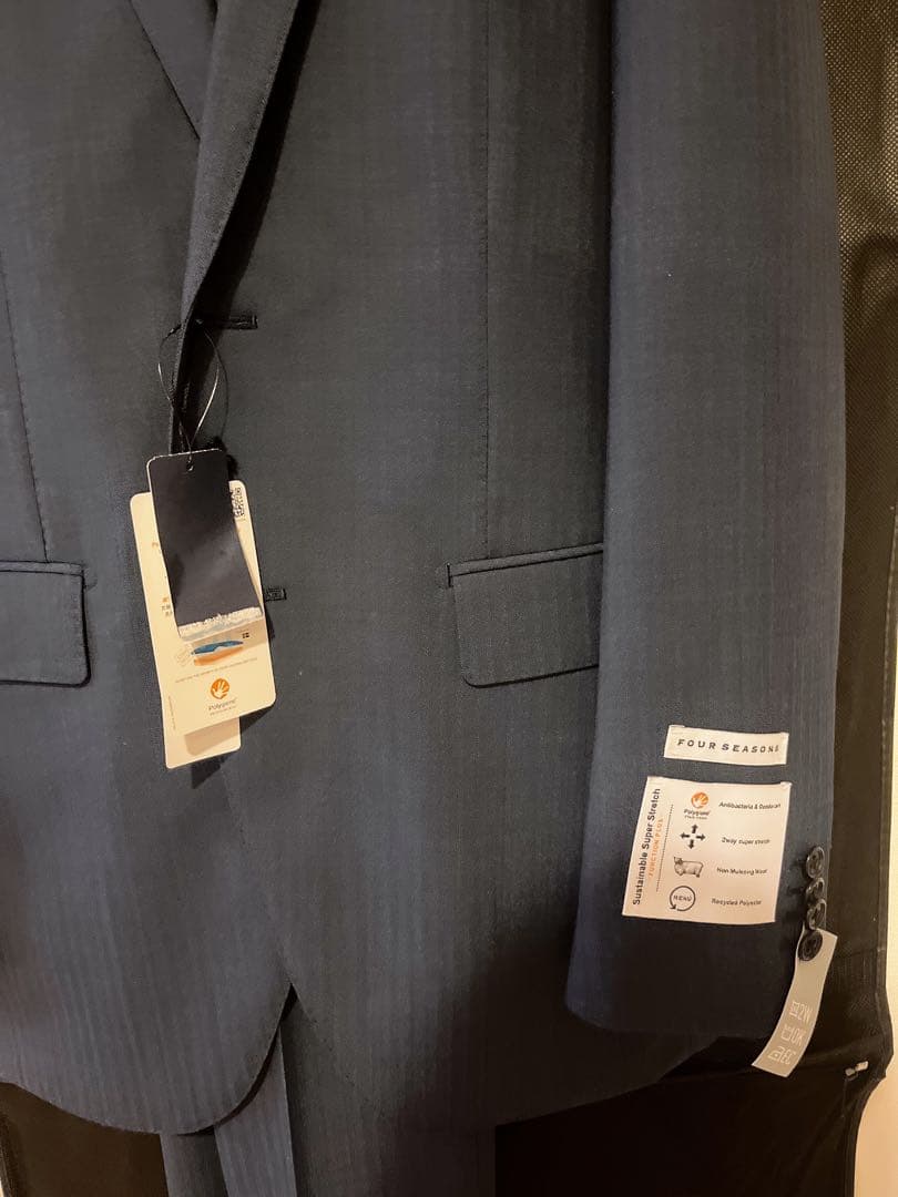 新品/定価約44000円スーツスクエア　ネイビー スーツ　180