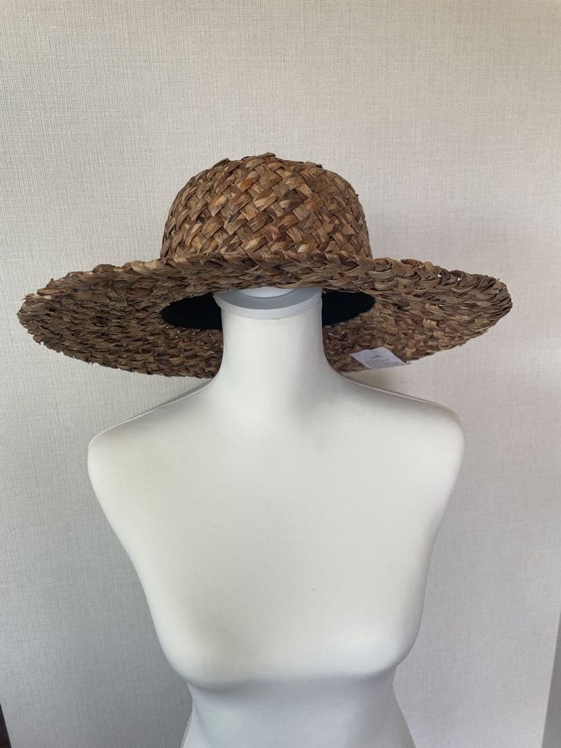 【未使用品】 La Maison de Lyllis 麦わら帽子 ベージュ系