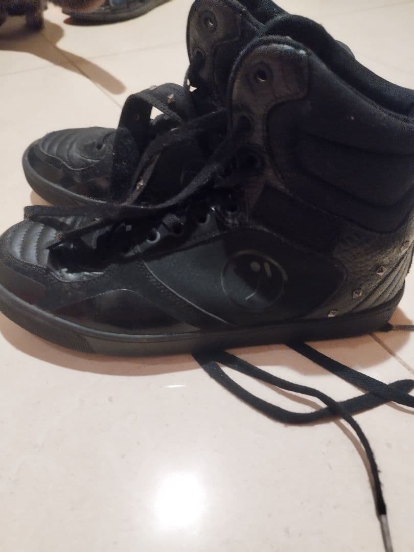 EM ZUMBA シューズセット6足（ホワイト/イエロー/ブラック）