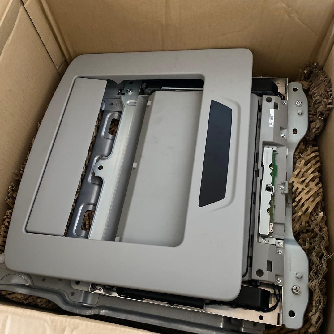 30系後期　アルファード、ベルファイア　純正リアフリップダウンモニターリモコン付