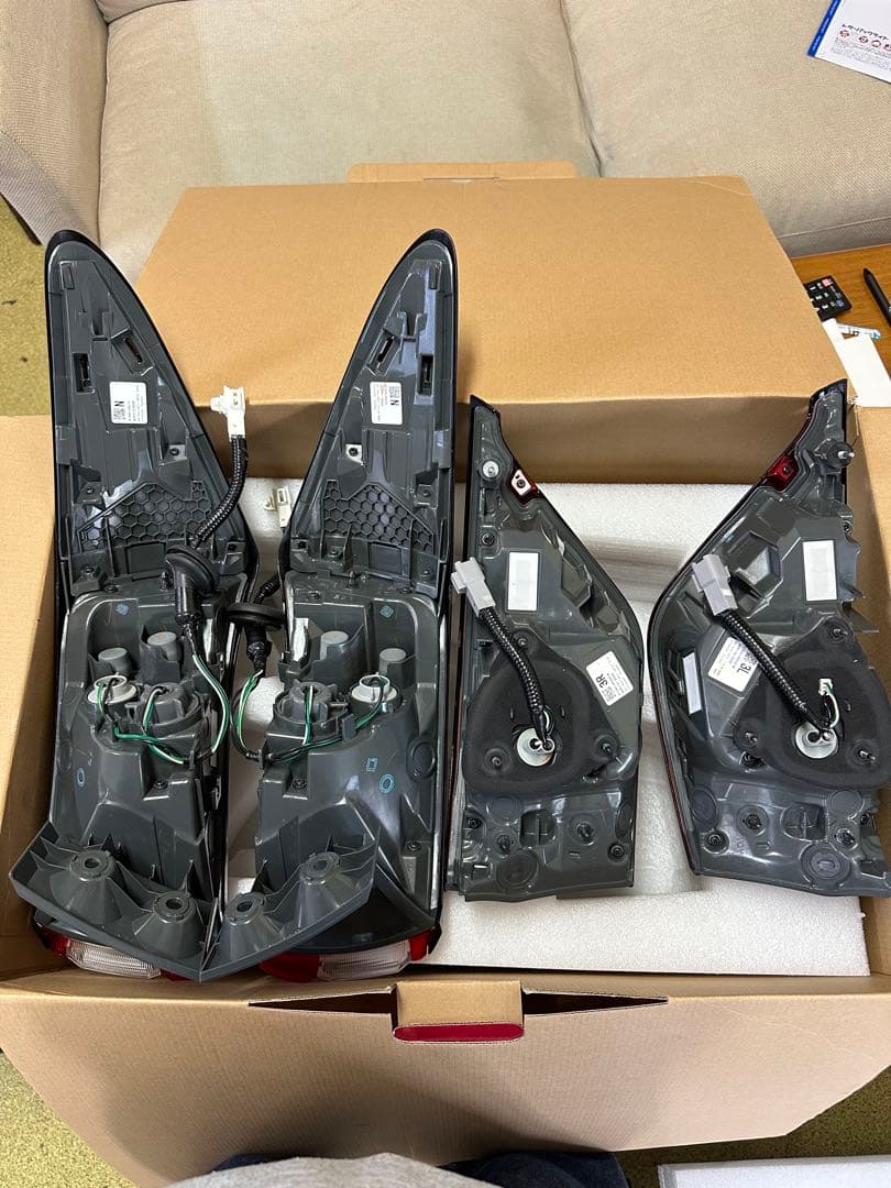 60ハリアー/テールランプ 4個セット