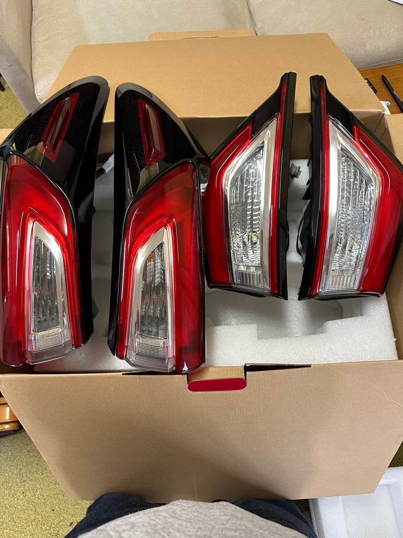 60ハリアー/テールランプ 4個セット